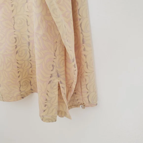 Vintage Talbots Silk Top with Cream and Pink Swirls Size 18 - Picture 6 of 9